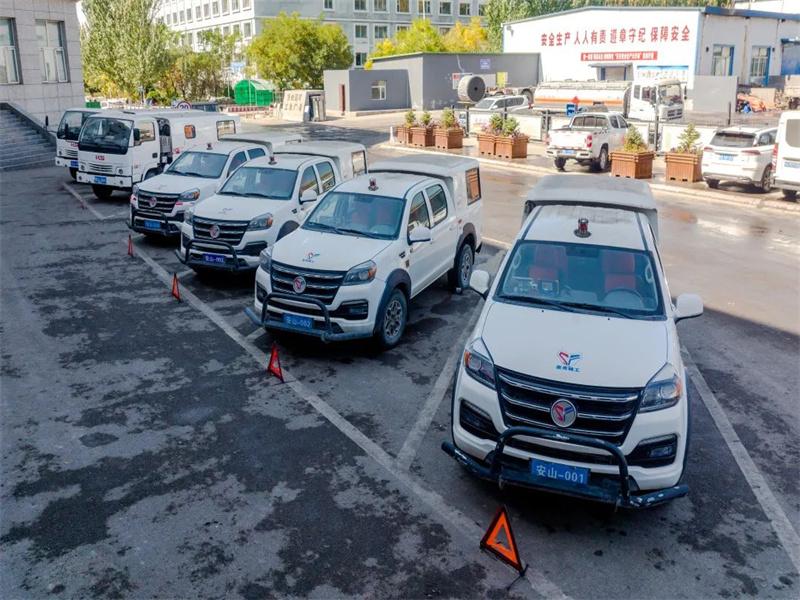 281687915880134279.jpg 涌鑫公司:“三大保障”齊發(fā)力 為安全生產(chǎn)保駕護(hù)航.jpg