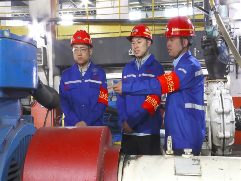 091688869113877027.jpg 選煤分公司小保當(dāng)選煤中心黨支部:黨建賦能強(qiáng)引領(lǐng) 融入中心聚合力(2).jpg