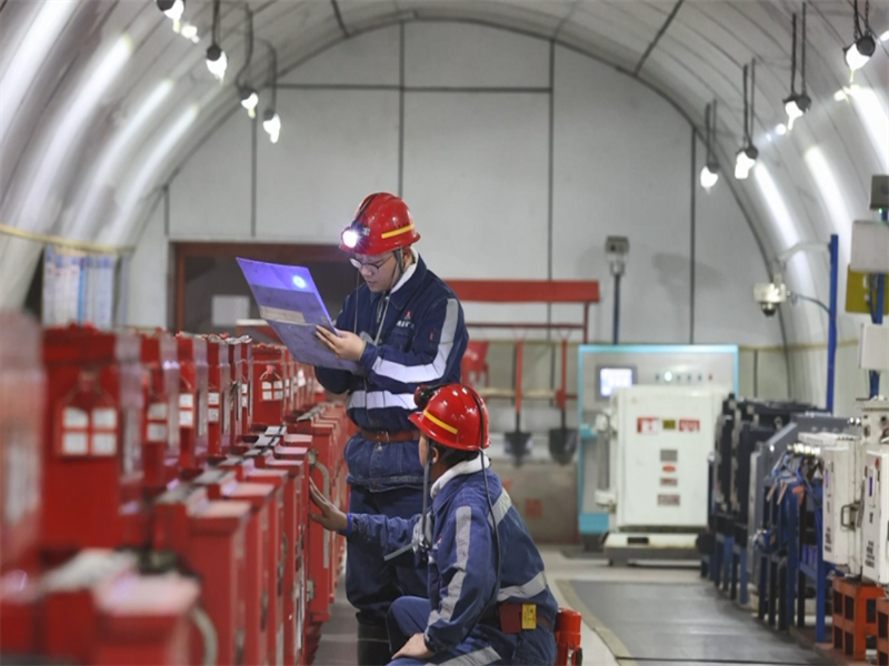 151689410064956521.png 涌鑫公司:走智能創(chuàng)新之路 助安全高效發(fā)展(3).png