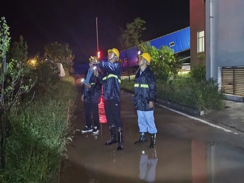 241692848550337017.jpg 640.jpg