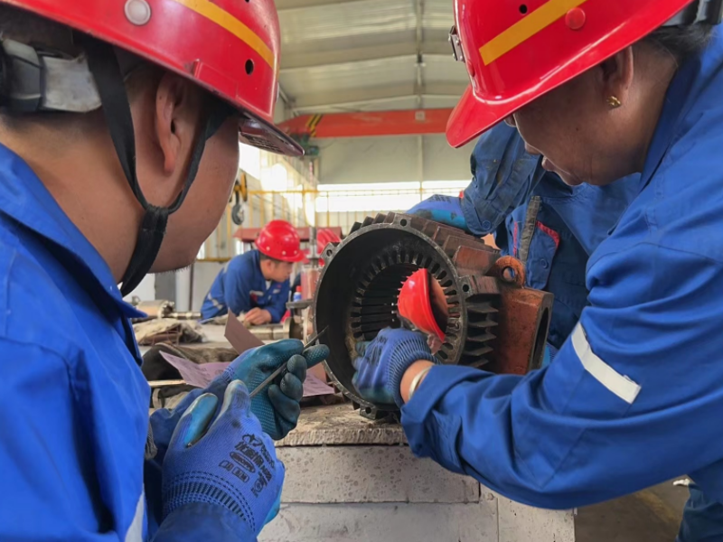 281693215380859429.png 640.png