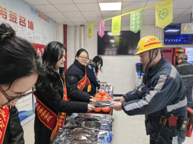 231703325527715044.png 640 (1).png