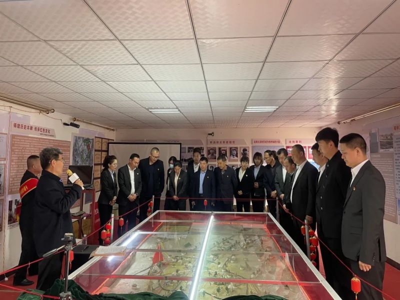 081712537958689718.jpg 640(1).jpg