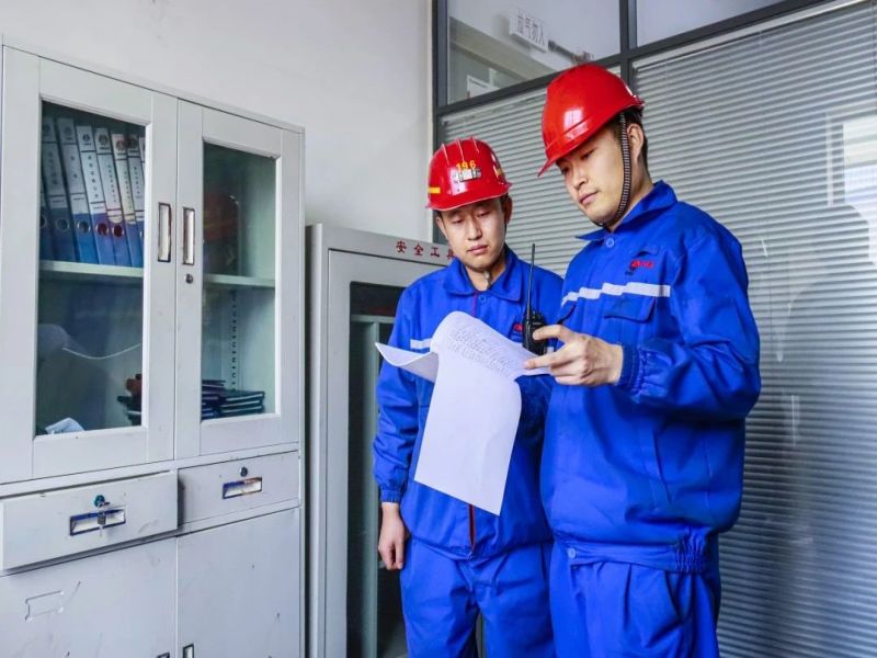 081712539583679465.jpg default (2).jpg