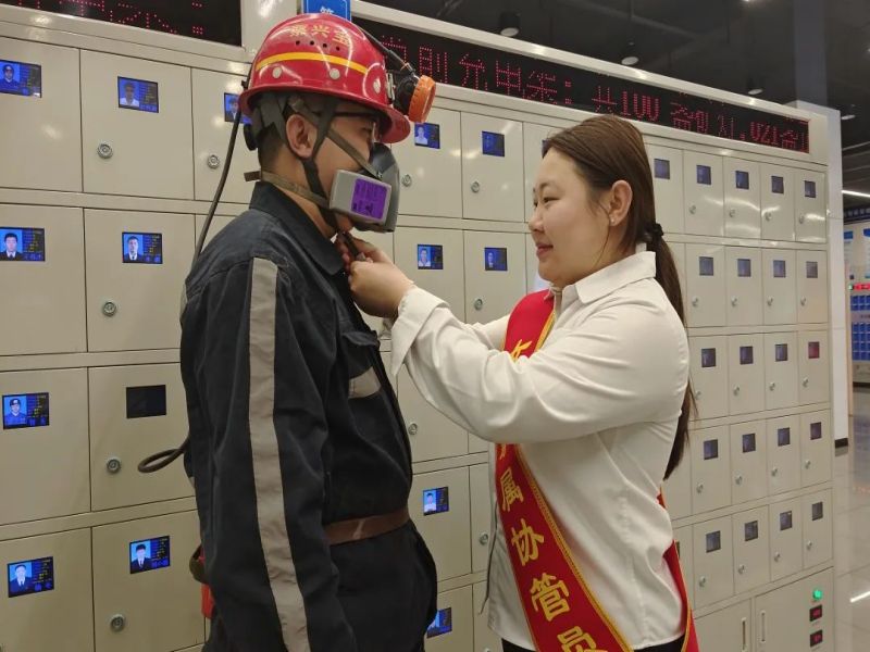 111718073051433847.jpg 24.jpg