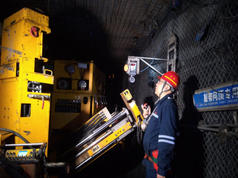 251745575885879884.png 1.png