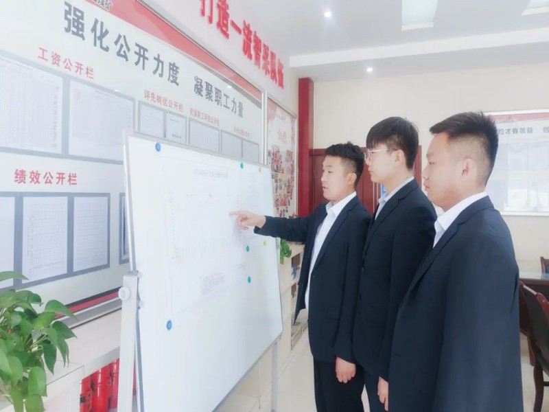 261745628205118831.jpg 1.jpg