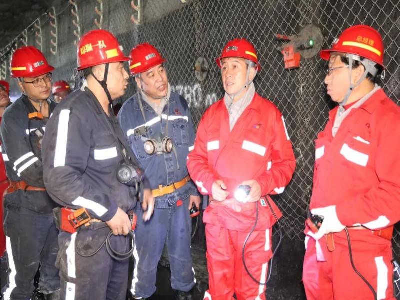 041749001814761614.jpg 2.jpg