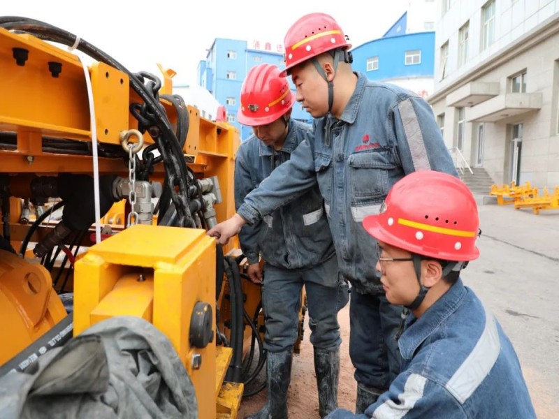 281751078547114236.jpg 2.jpg