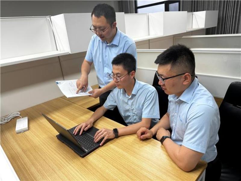 281751078953386382.png 1.png