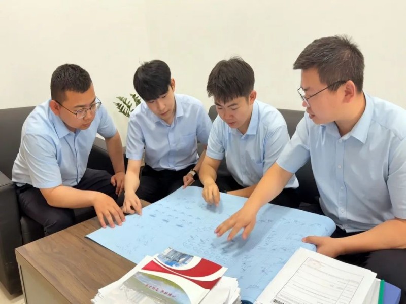 241756001919152313.jpg 2.jpg