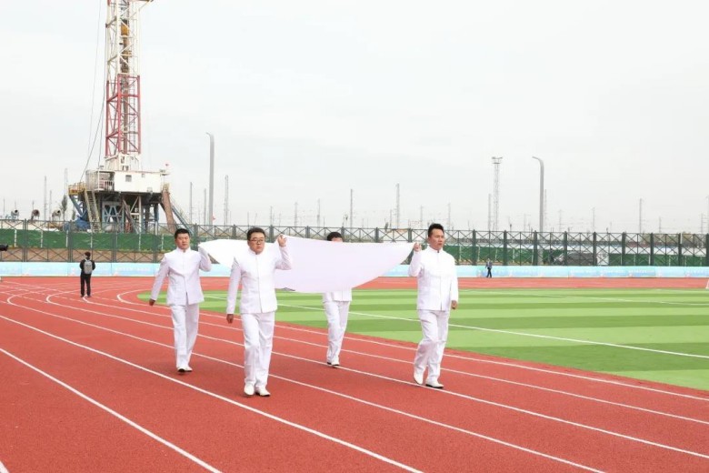 1634088700381089.jpg 4.jpg