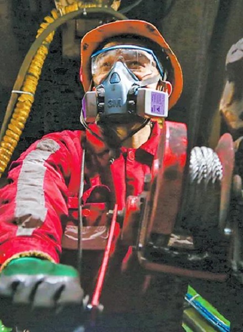 1644807572884861.jpg 3.jpg